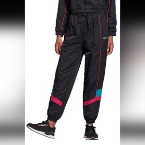 🆕 Adidas | Originals Tech Pants  Windbreaker Pants Zipper Pockets Women Size XL